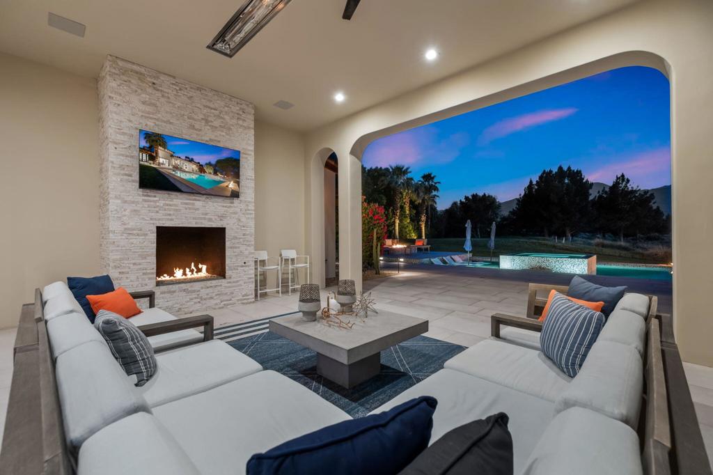 The Hideaway - Residential