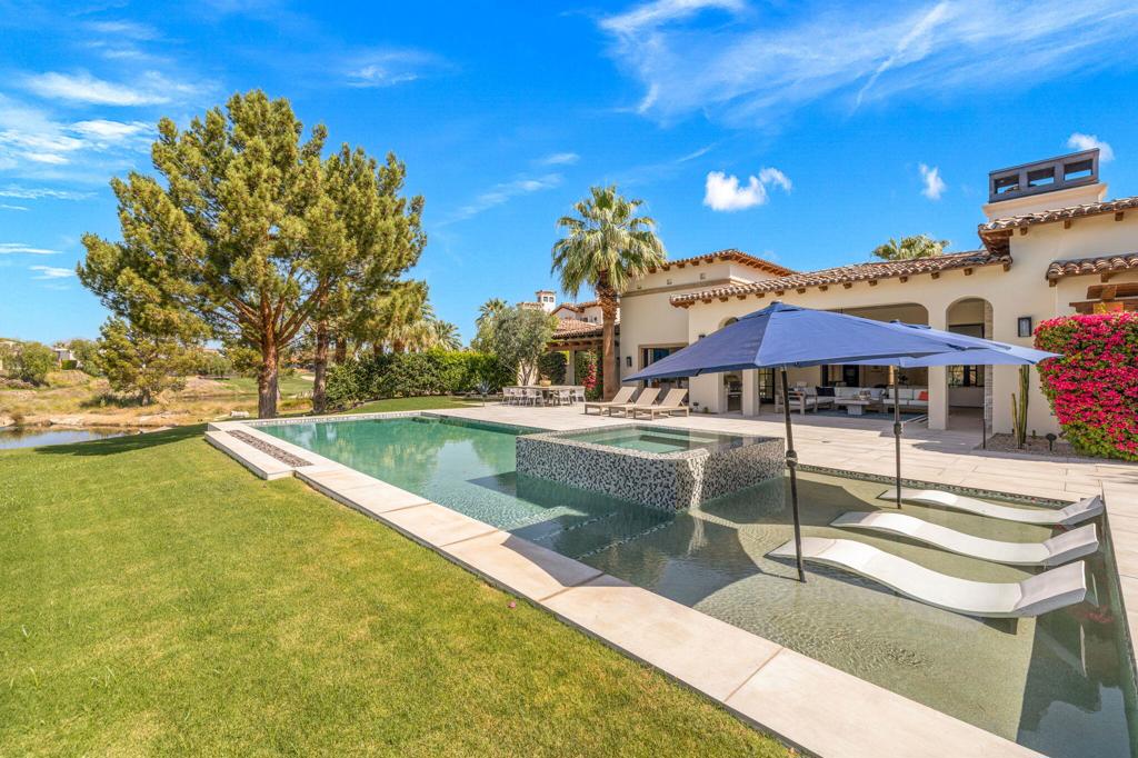 The Hideaway - Residential