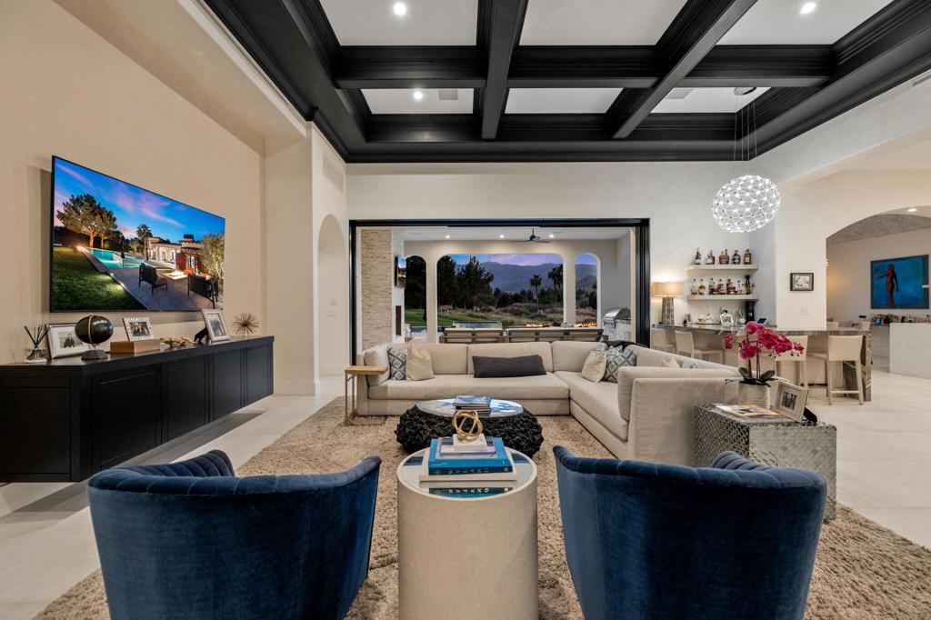 The Hideaway - Residential