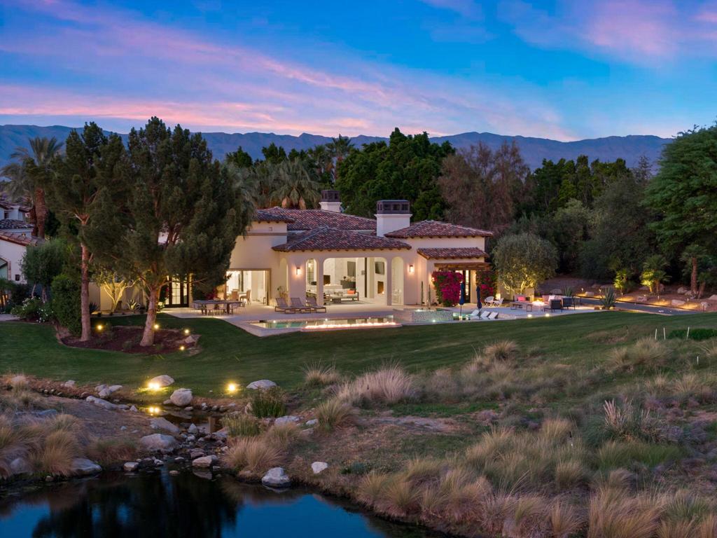 The Hideaway - Residential