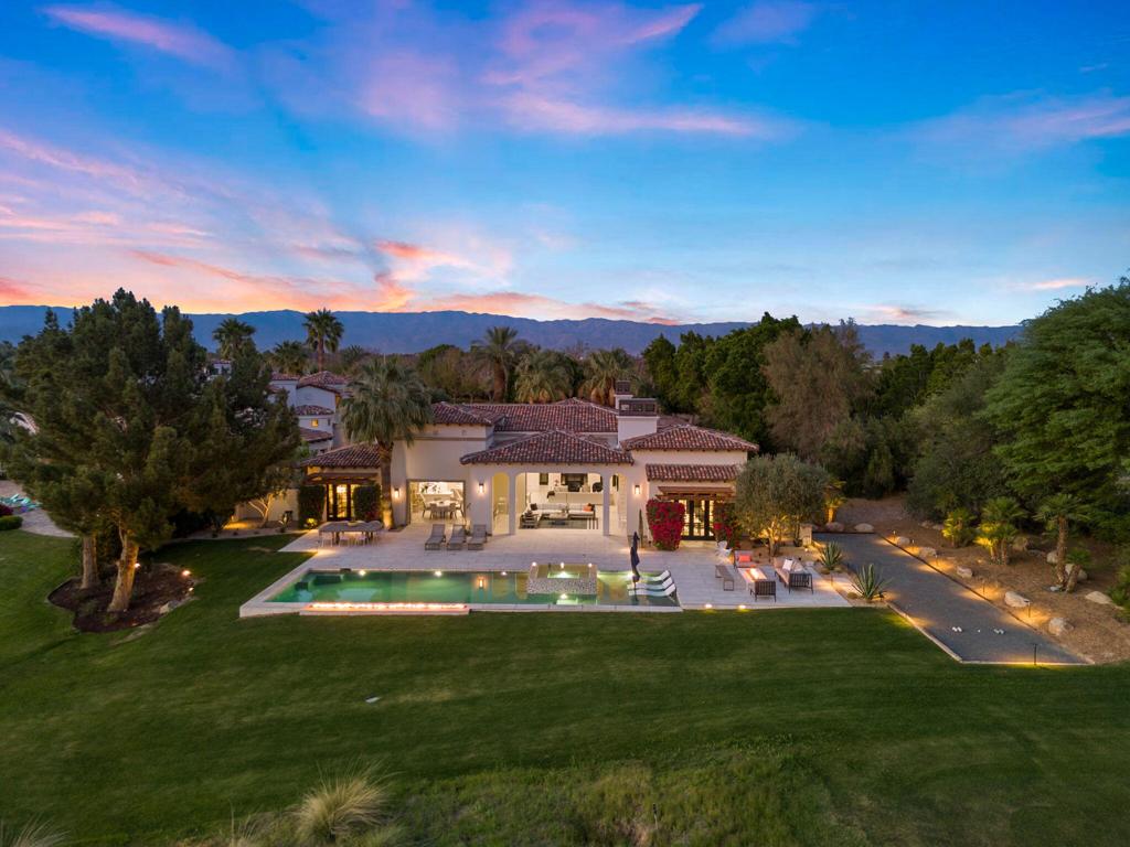 The Hideaway - Residential