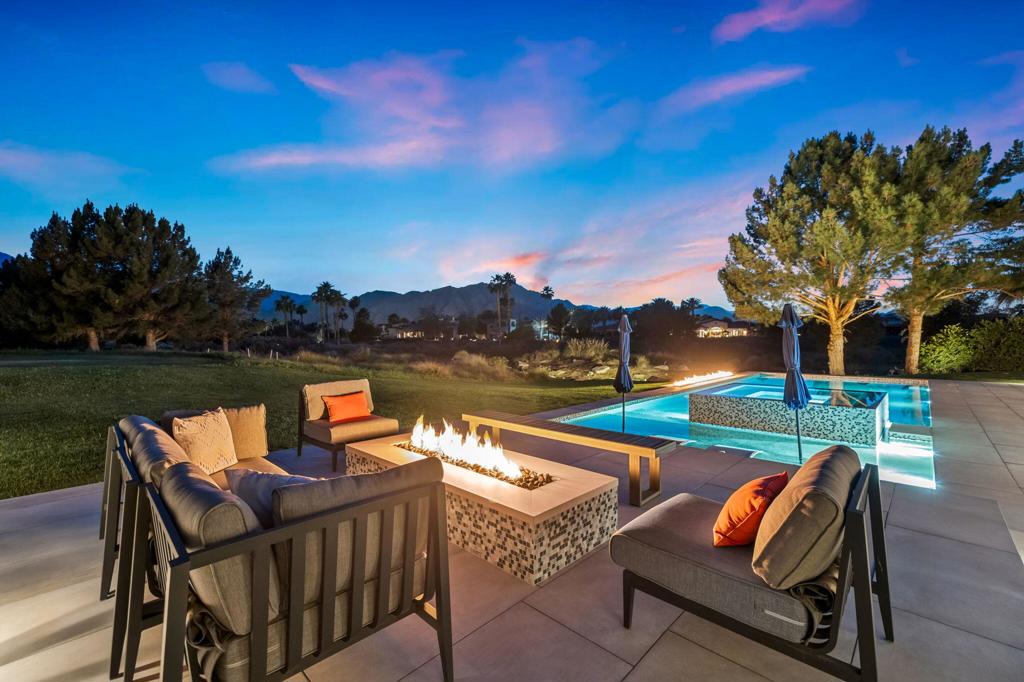 The Hideaway - Residential