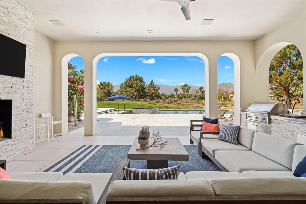 The Hideaway - Residential