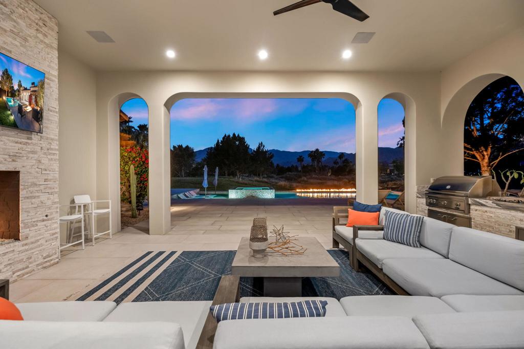 The Hideaway - Residential