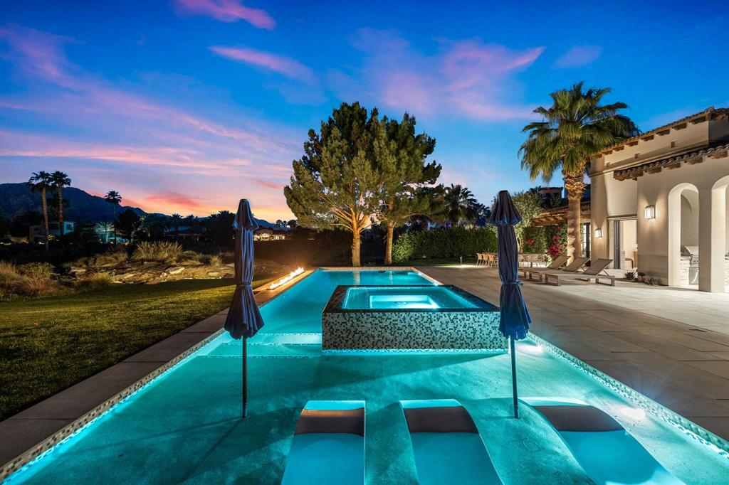 The Hideaway - Residential