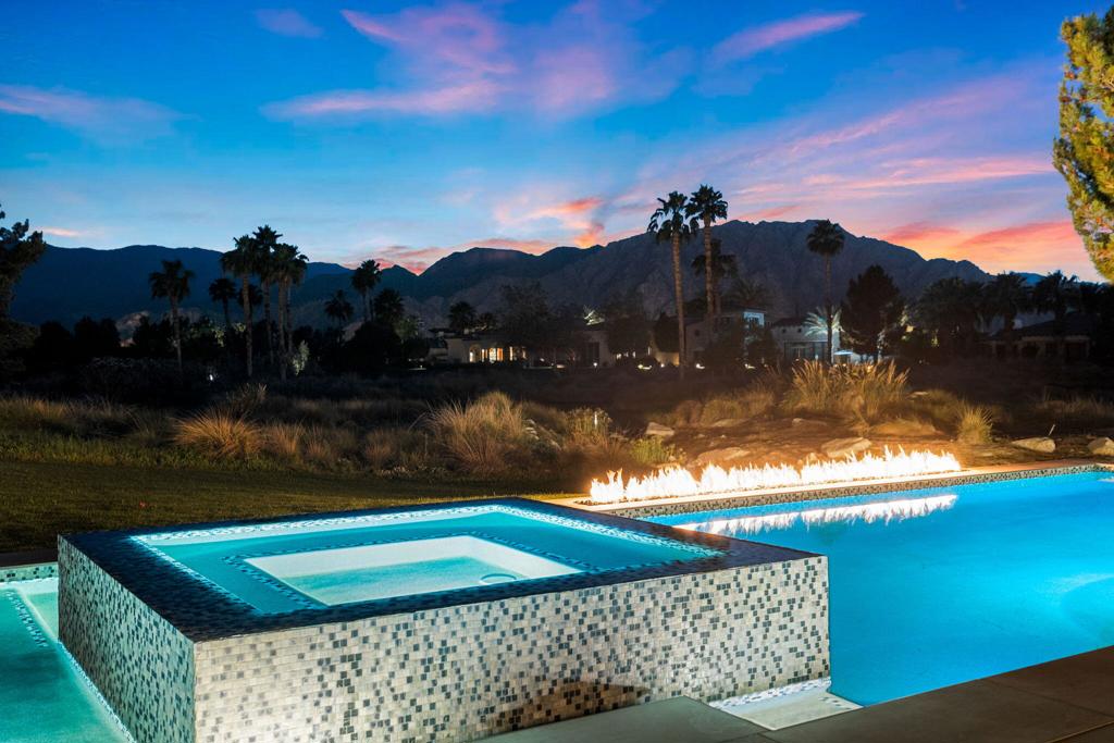 The Hideaway - Residential