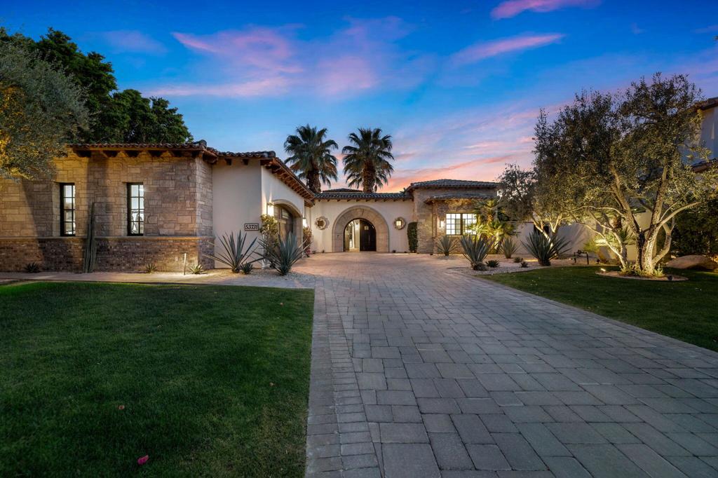 The Hideaway - Residential