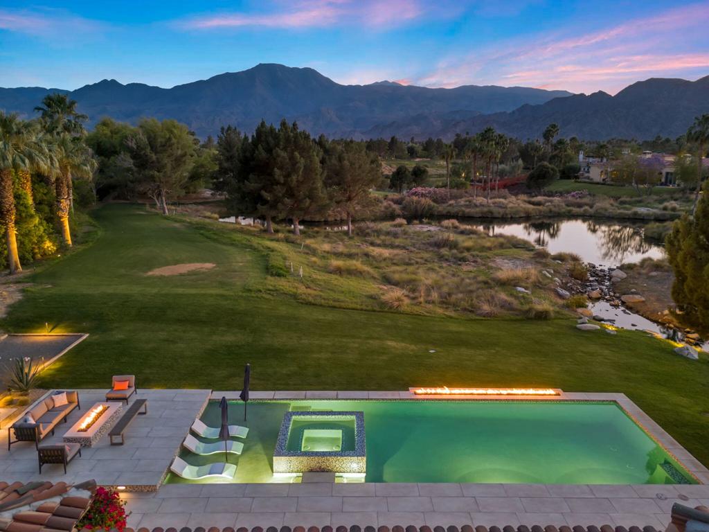 The Hideaway - Residential