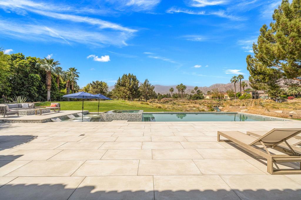 The Hideaway - Residential