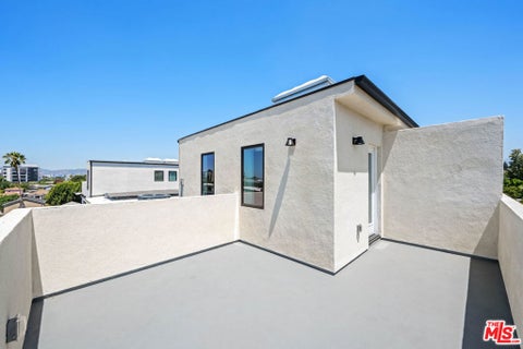 Tiny photo for 336 N Reno Street, Los Angeles, CA 90026 (MLS # 26102866)