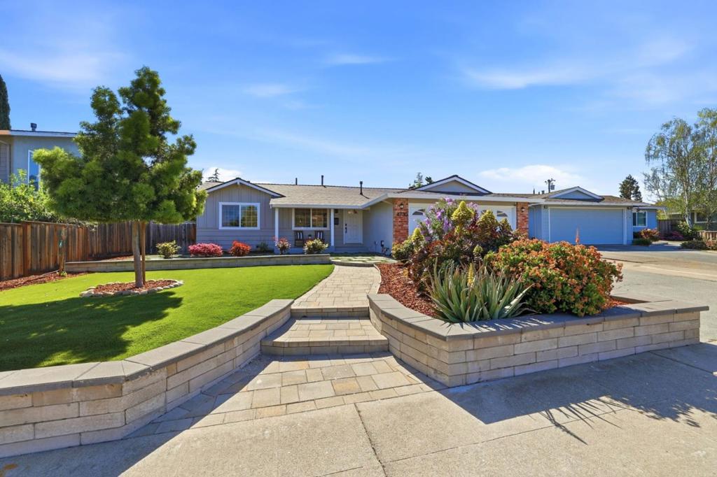 4730 Del Loma Court