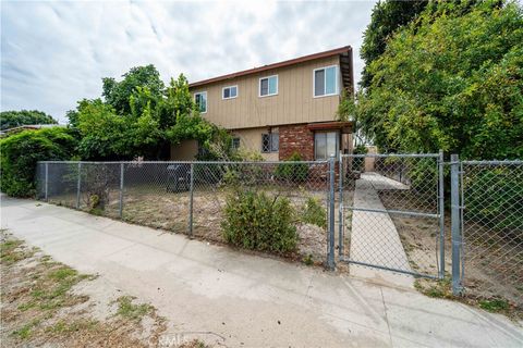 Photo of 7047 Fulton Avenue, North Hollywood, CA 91605 (MLS # SR26104152)
