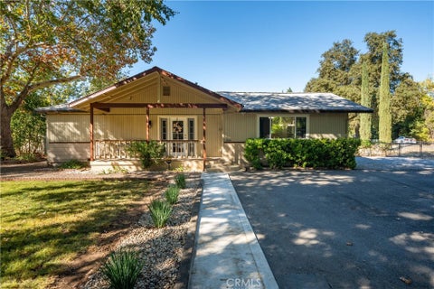 Photo of 3500 Pioneer LN, Redding, CA 96001 (MLS # SN26225461)