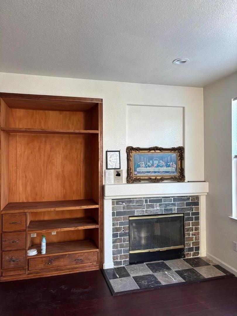 1243 Laurel Park Circle