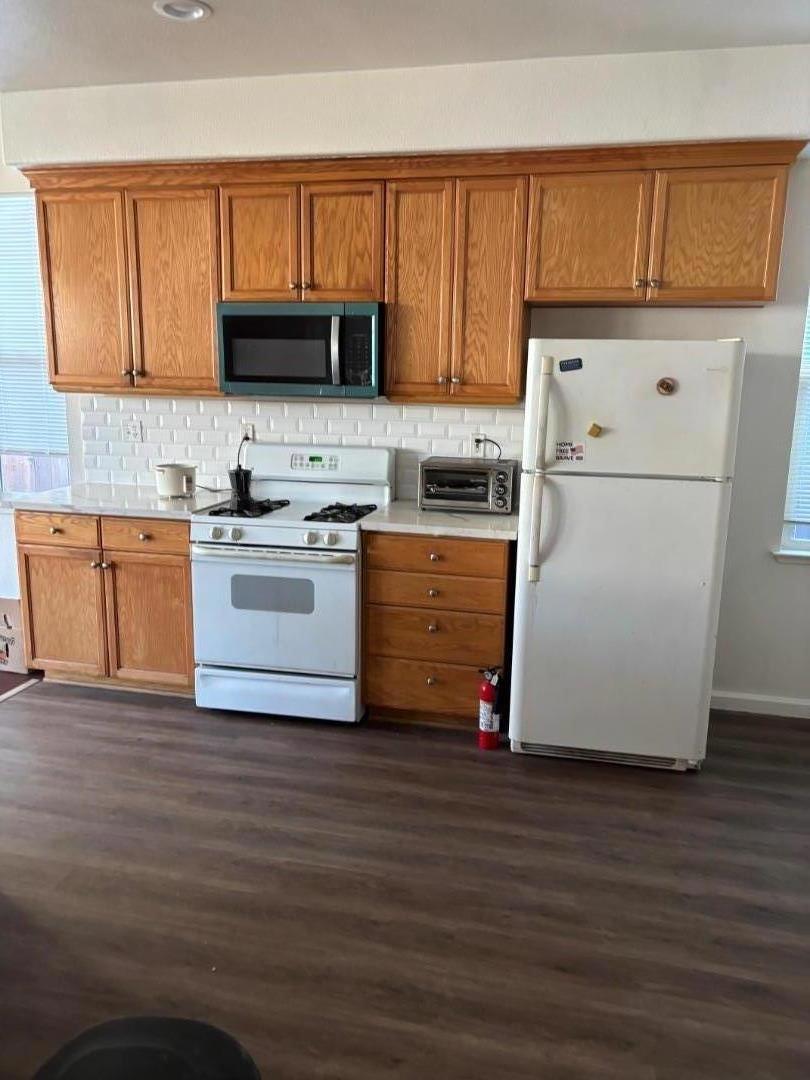 1243 Laurel Park Circle