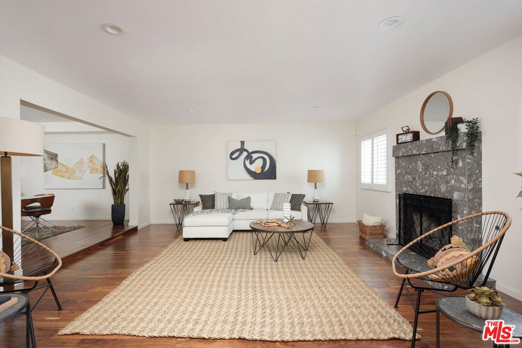 Photo of 3247 Descanso Drive, Los Angeles, CA 90026 (MLS # 26954437)