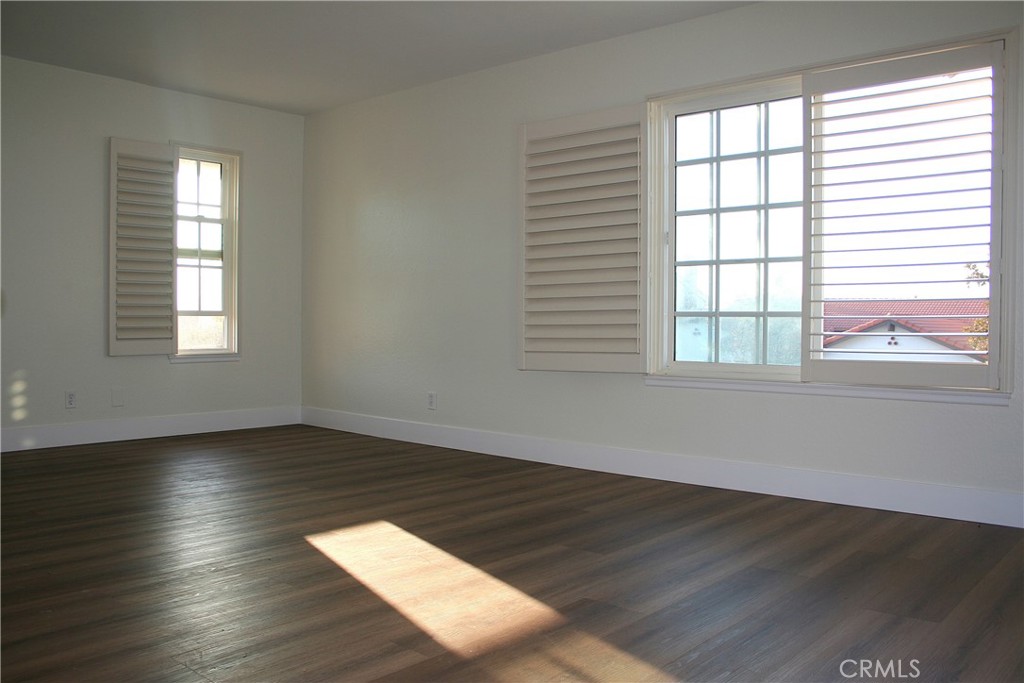 Madrid Del Lago (ML) - Residential Lease