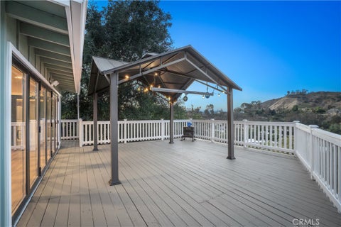 Photo of 3582 Elm Drive, Calabasas, CA 91302 (MLS # SR26097763)