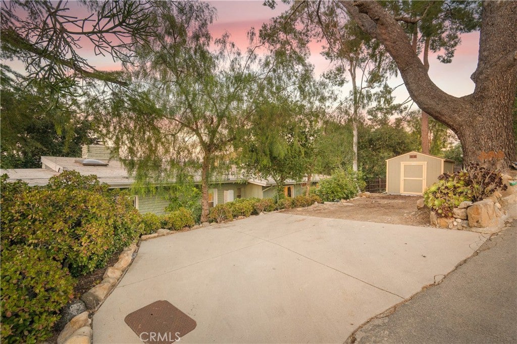 3582 Elm Drive