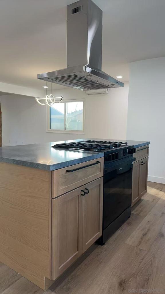 5017 Mount Gaywas Drive