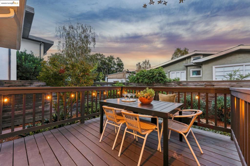 ELMWOOD - Residential