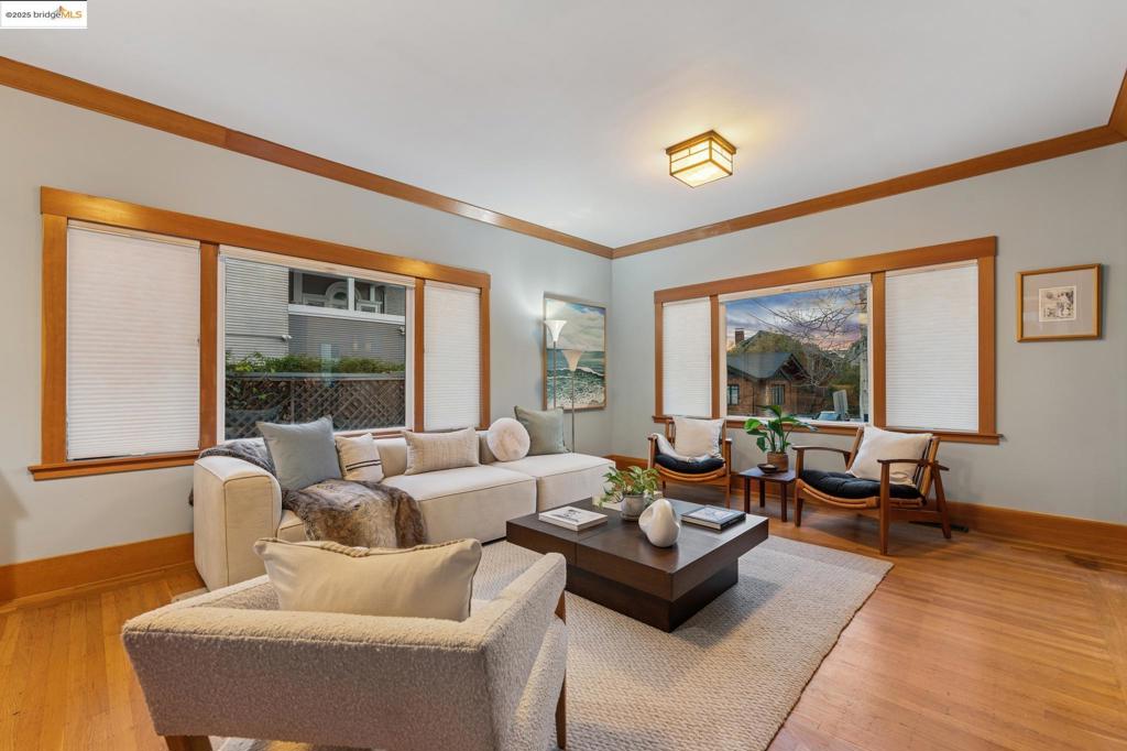 ELMWOOD - Residential