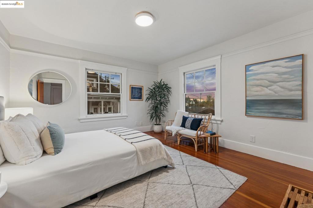 ELMWOOD - Residential