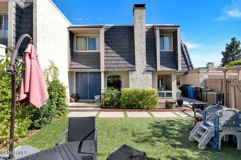 Photo of 2968 Dogwood Circle, Thousand Oaks, CA 91360 (MLS # 226002237)