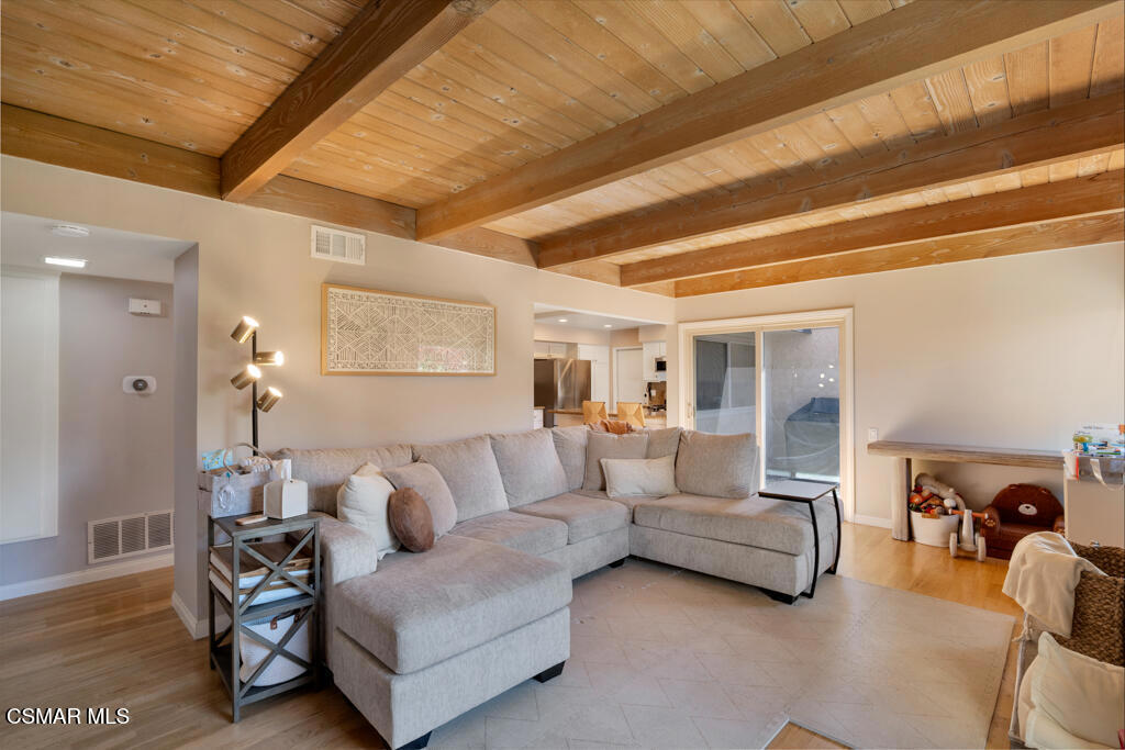 2968 Dogwood Circle