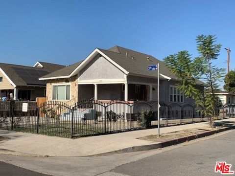 Photo of 1305 W 37th Place, Los Angeles, CA 90007 (MLS # 26659499)