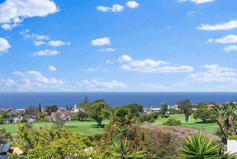 7328 Country Club Dr La Jolla CA 92037
