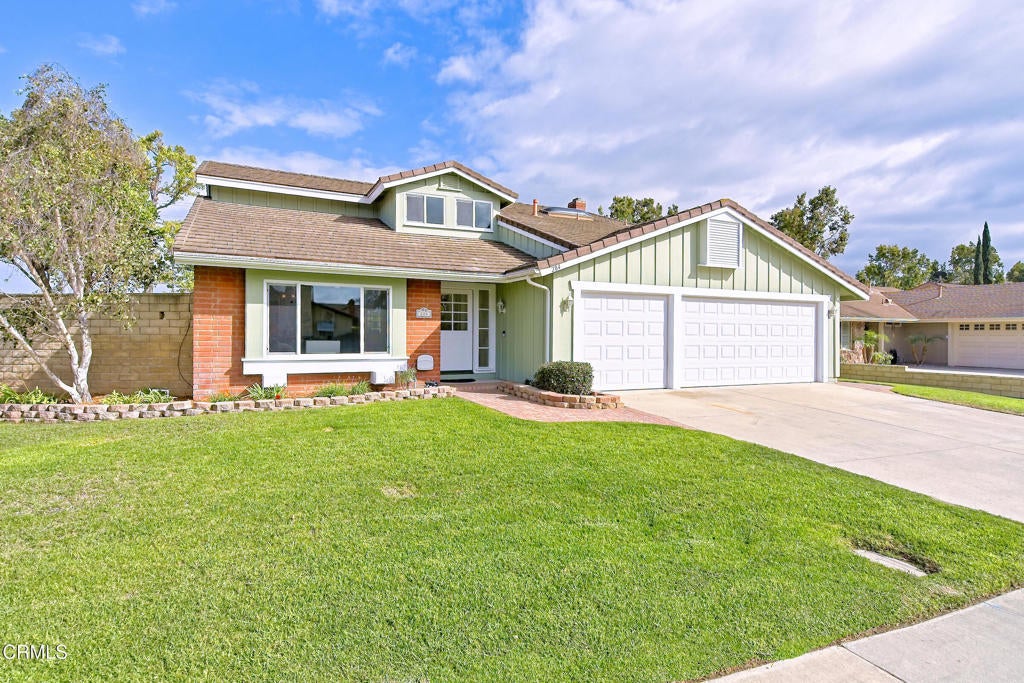 284 Bent Twig Avenue