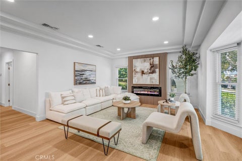 Photo of 3637 Virginia Road Rd, Los Angeles, CA 90016 (MLS # OC26207493)