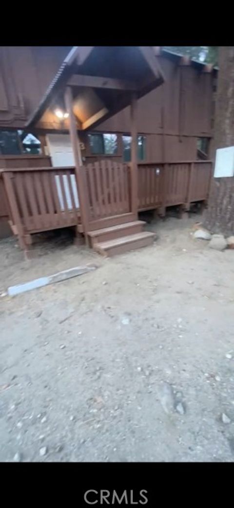 Photo of 281 Mono St, Mammoth Lakes, CA 93546 (MLS # PW25262999)