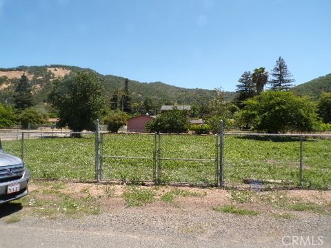 Photo of 6902 Frontage Road, Lucerne, CA 95458 (MLS # LC25109740)