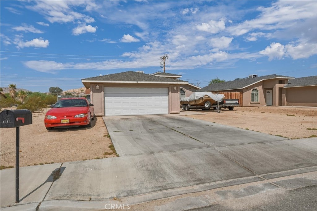 6636 Cholla Avenue