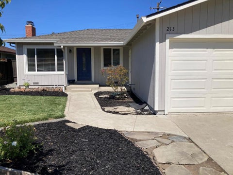 Photo of 213 Sylvia Avenue, Milpitas, CA 95035 (MLS # ML82060309)