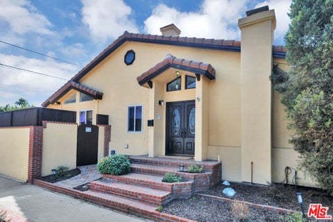 Photo of 22602 Anza Avenue, Torrance, CA 90505 (MLS # 26991561)