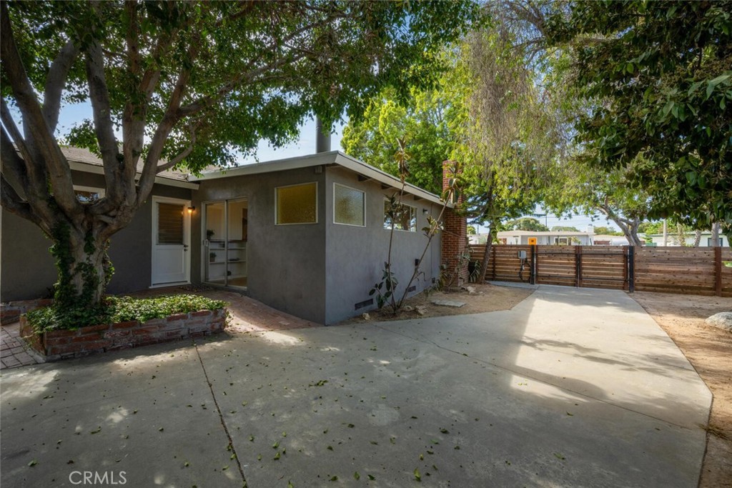 Los Altos/North of Fwy (LNF) - Residential