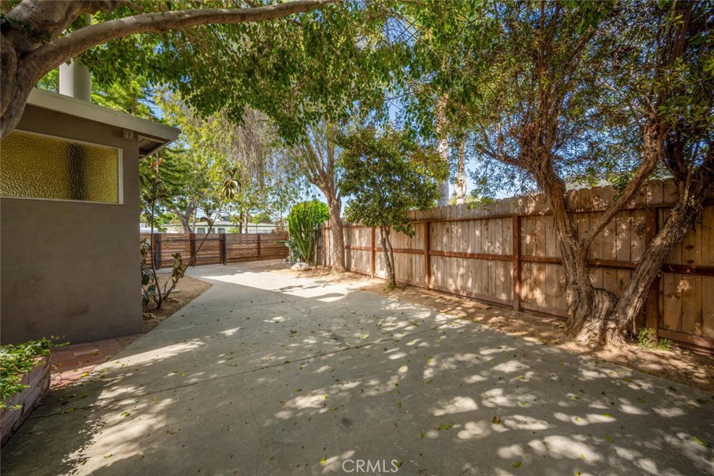 Los Altos/North of Fwy (LNF) - Residential