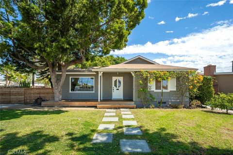 2670 Gondar Avenue Long Beach CA 90815