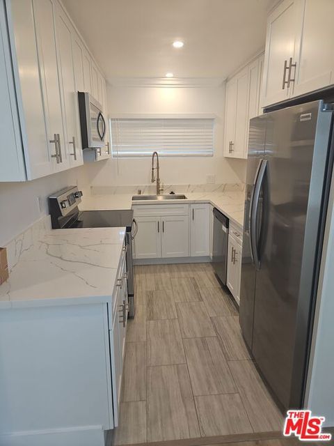 Photo of 838 5TH Street #1, Santa Monica, CA 90403 (MLS # 25614563)