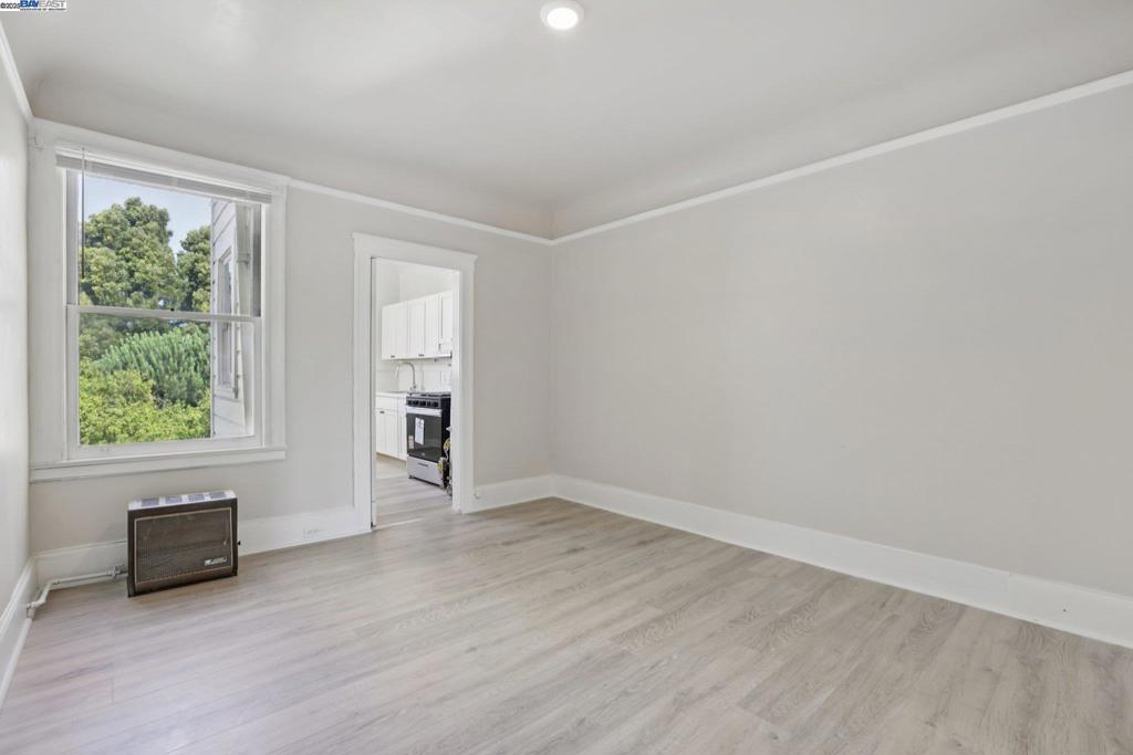 INNERMIION - Residential Lease