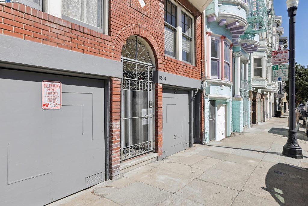 INNERMIION - Residential Lease