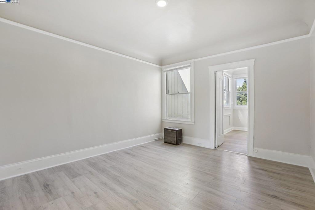 INNERMIION - Residential Lease