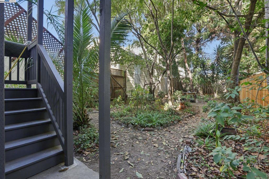 INNERMIION - Residential Lease