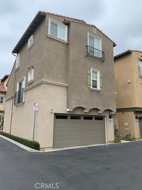 22111 Main Street 6
