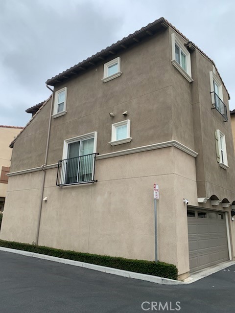22111 Main Street 6