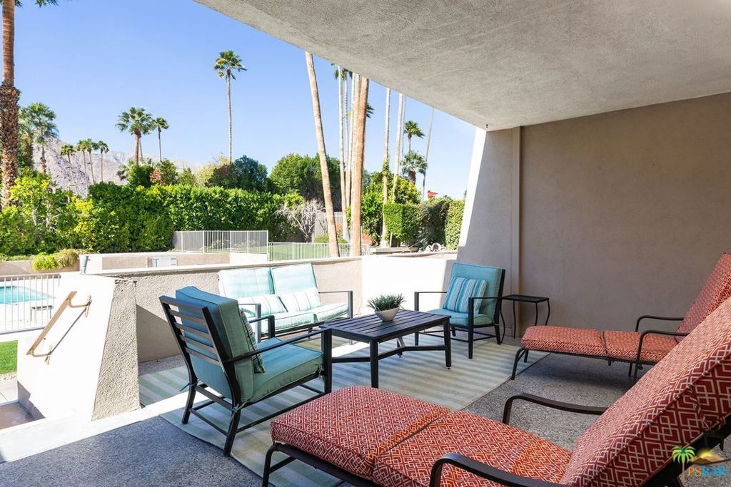 LasPalmas-LaSiestaVillas - Residential Lease