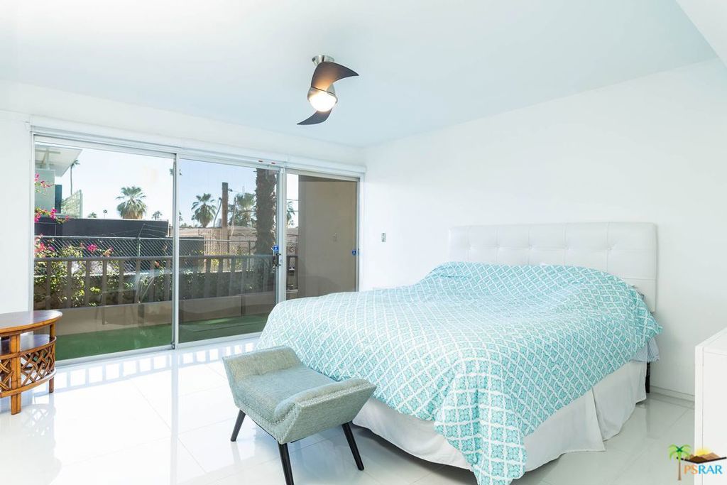 LasPalmas-LaSiestaVillas - Residential Lease